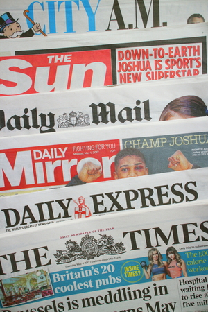 Bracknell, England - May 09, 2017: A random selection of British daily newspapers currently in circulationのeditorial素材