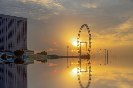 The beautiful landscape of Singapore city skyline in daylight and at nightのeditorial素材