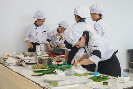 CHIANG-RAI THAILAND MAY 12: Cooking Competition. Students of the School of Tourism Management or Junior Iron Chef on May 12, 2016 at Mae Fah Luang University, Chiangrai Thailand.のeditorial素材