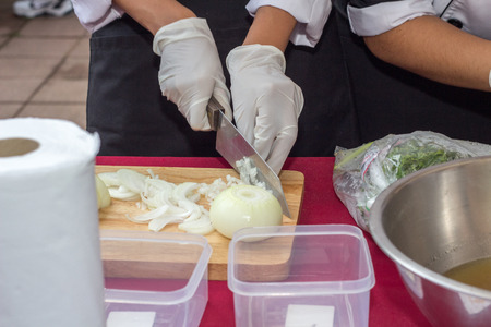 CHIANG-RAI THAILAND-MAY 15: Cooking Competition Students of the School of Tourism Management (Junior Iron Chef) on May 15, 2015 Mae Fah Luang University, Chiang-rai Thailand.のeditorial素材