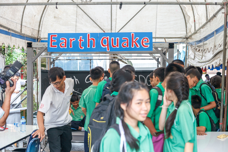 CHIANG-RAI THAILAND-AUG 16: Students in Chiang Rai Province do science day activities at Mae Fah Luang University on august 16, 2017 at Mae Fah Luang University , Chiang-rai Thailand.のeditorial素材