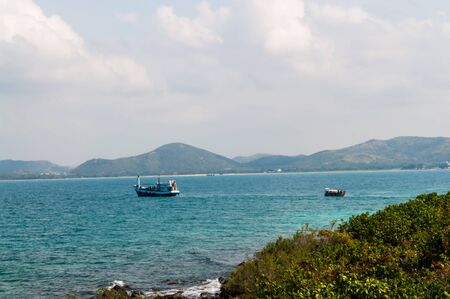 Koh Kham, Thailand - MARCH 06, 2016: Ferry Boats at Koh Khamのeditorial素材