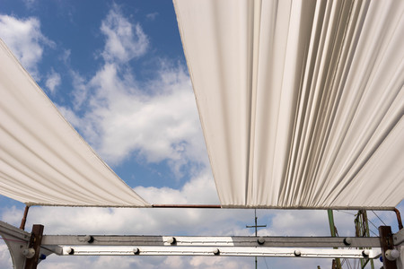 open cloth roof for see sky view