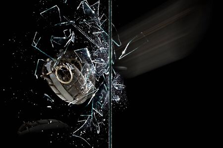 Bomb glass