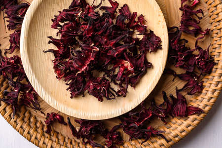 Dry roselle tea on biodegradable plateの写真素材