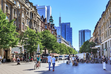 FRANKFURT ON THE MAIN, GERMANY - CIRCA JUNE, 2016: Zeil- the shopping street of Frankfurt on the Main, Germanyのeditorial素材