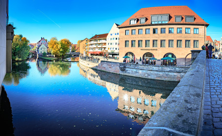 NUREMBERG, GERMANY - CIRCA OCTOBER, 2016: The riverside of Pegnitz river in Nuremberg town, Germanyのeditorial素材