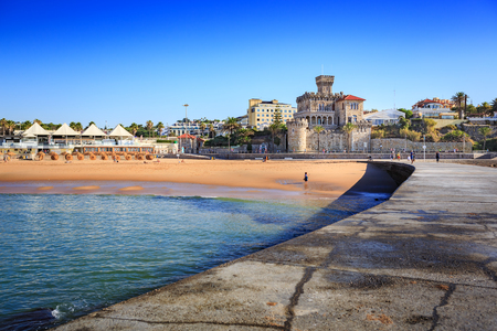 ESTORIL, PORTUGAL - CIRCA OCTOBER, 2016:  The Praia do Tamariz beach in Estoril- Cascais, Portugalのeditorial素材