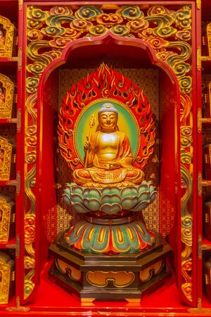 SINGAPORE, SINGAPORE - CIRCA SEPTEMBER, 2017:  Buddha Tooth Relic Temple and Museum, Singapore.のeditorial素材