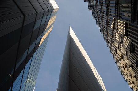 high houses with glass fronts in london