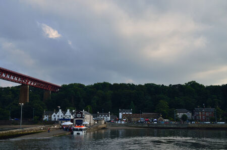 port of queensferry with red bridge in scotlandのeditorial素材