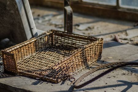 old tray basket from strawの写真素材