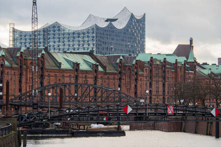 Hamburg, Germany - January 1st 2018: View to Speicher city and Elbphilharmonieのeditorial素材
