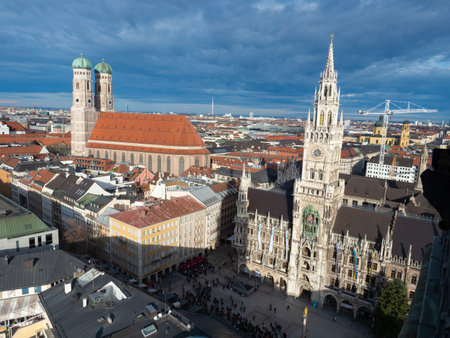 Munich, Germany - December 31st 2022: View over the city of Munich with Frauenkirche and the new town hallのeditorial素材