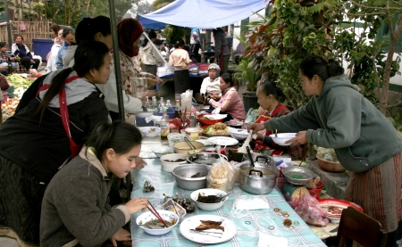 People In Lao Market sell and buy Fruit, Vegetable, Meat from The Farm and Wild Animalのeditorial素材