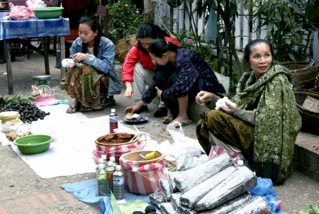 People In Lao Market sell and buy Fruit, Vegetable, Meat from The Farm and Wild Animalのeditorial素材