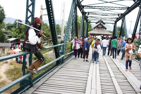 The Man impersonate Pirate from The Movie, Show for Tourist at Pai, Chiang Mai, Thailand.のeditorial素材