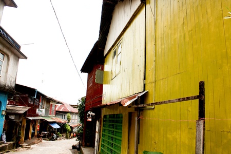 Lifestyle of Myanmar People in Victoria Point iSland.People still wear sarong and worship Buddhismのeditorial素材