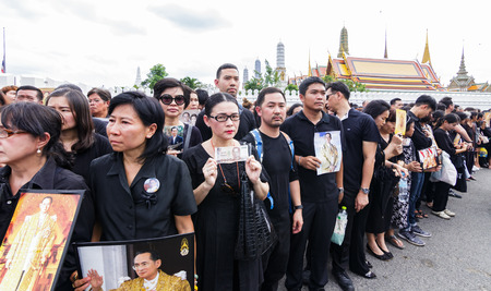 Bangkok, Thailand - October 22, 2016 : Thai people in funeral of of His Majesty King Bhumibol Adulyadej at the royal grand palace.のeditorial素材