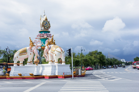 BANGKOK, Thailand - SEPTEMBER 25, 2015 : Unseen ancient building and more favorite landmark around the Royal Grand Palace are the main revenue business travel in Thailand.のeditorial素材