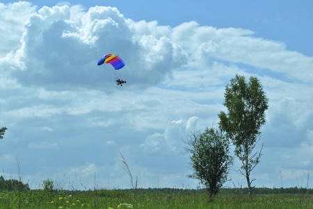 Paragliding with a cart 