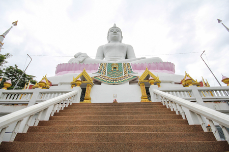 Wat Phra Bat Phu Pan Kham, Khon Kaen, Thailandの写真素材