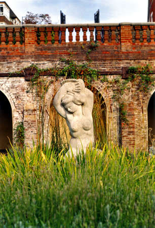 Statue in the Terrace Gardens in Richmond, Surrey UKの写真素材