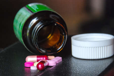 Emply medicine botle and medicine.
