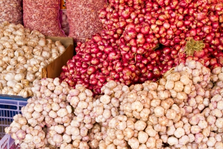 Garlic and Shallot at Thailand market の写真素材