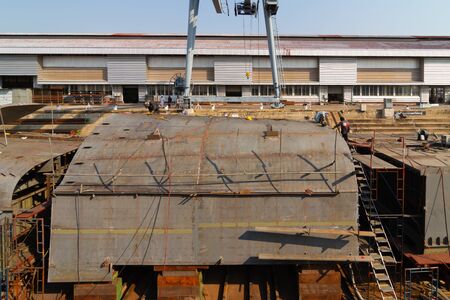 Ship building inside of dry dockのeditorial素材