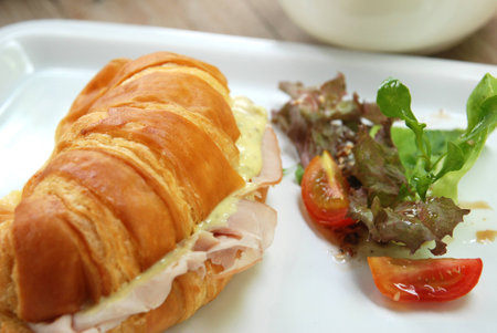 smoked ham croissant sandwich