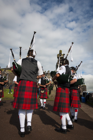 Stirling, Scotland - August 17, 2010: Band of pipers playing at the Stirling Castle in Stirling, Scotland, United Kingdomのeditorial素材