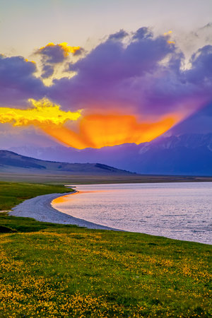 Photographed in the Sailimu Lake Scenic Area, Bole City, Bortala Mongol Autonomous Prefecture, Xinjiang, China.の写真素材