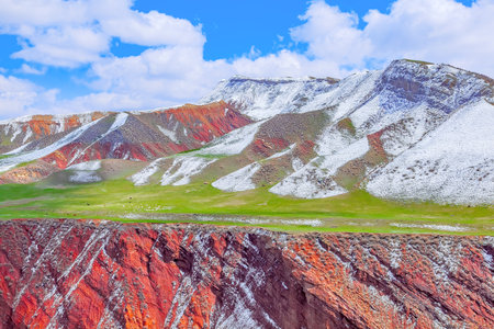 Photographed in Hutubi County, Changji Hui Autonomous Prefecture, Xinjiang, China, on Highway S101.の写真素材