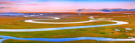 Taken in Bayinbuluke Town, Hejing County, Bayingolin Mongol Autonomous Prefecture, Xinjiang, China.