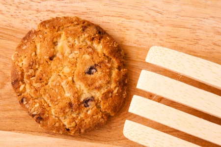 cookies Oat meal with strawberry on chopping board の写真素材