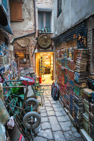 Venice, Italy - 10. February 2015: The Alta Acqua Libreria is an alternative bookshop and a major tourist attraction in Veniceのeditorial素材