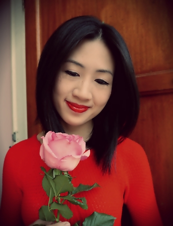 A moment of falling in love の写真素材