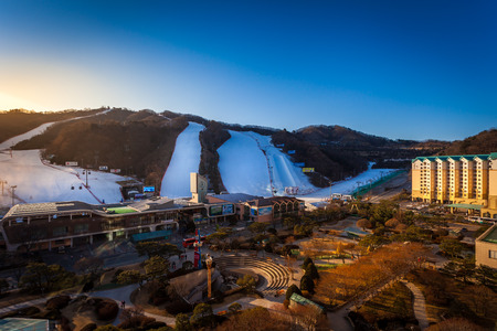HONGCHEON, SOUTH KOREA - MARCH 7: View at Vivaldi Park Ski World in Hongcheon city, Gangwon Province, South Korea on March 7, 2014.のeditorial素材