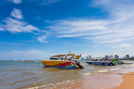 PATTAYA THAILAND  MAY 2 : Speedboat wait for tourists to take a tour of Pattaya Bay during the holiday season on May 2 2015 near the Lambaleehai harbor Pattaya Thailandのeditorial素材