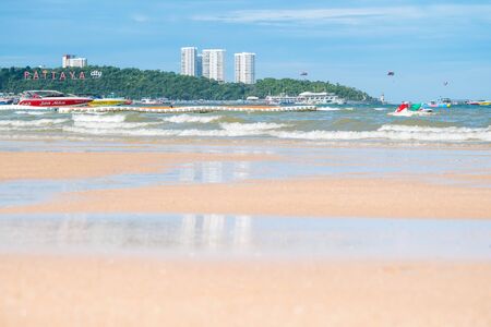 PATTAYA, THAILAND - September 12, 2015 : Pattaya beach on September 12, 2015 Pattaya Thailand.のeditorial素材
