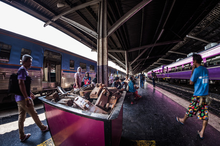 BANGKOK, THAILAND - April 11, 2015 : Fisheye view, Hua Lamphong railway station on April 11, 2015 Bangkok Thailand.のeditorial素材