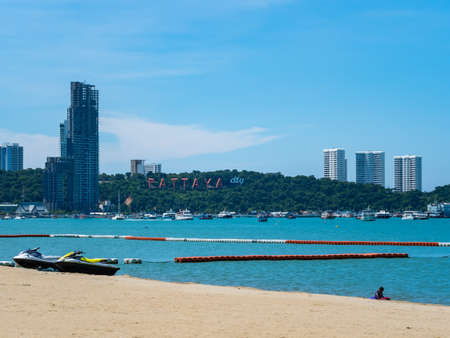 PATTAYA, THAILAND - October 25, 2021 : Pattaya beach before opening to tourists after the Coronavirus COVID-19 epidemic is less October 25, 2021 Pattaya Thailand.のeditorial素材