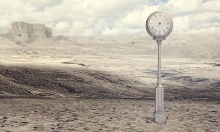 vintage street clock in a desert 3d renderingの写真素材
