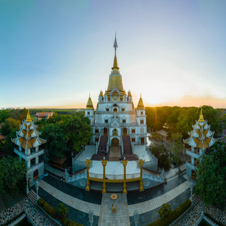 District 9, Ho Chi Minh City: Buu Long Pagoda is a temple with a combination of Thai, Indian and Vietnamese cultures.の写真素材