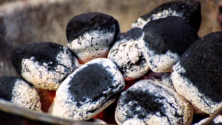 coal-burning grillの写真素材