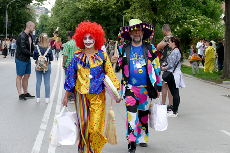 Gabrovo, Bulgaria May 19 2018.Traditional Carnival of Humor and Satire. Street art. Makeup participants in the carnival.のeditorial素材