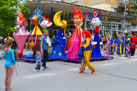 Gabrovo, Bulgaria May 19 2018.Traditional Carnival of Humor and Satire. Street art mock-ups, sculpture, satire, cartoons.のeditorial素材