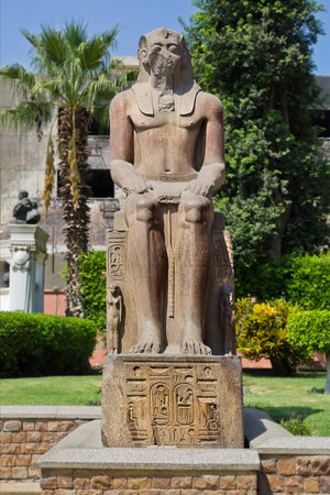Statue of Ramses II in the courtyard of the Cairo Museumのeditorial素材
