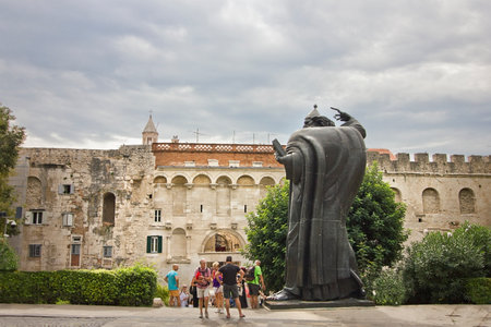 Split, Croatia - september 15:Monument to Bishop Grgur of Nina in front of Diocletian's Palace. Statue from 1929 september 15, 2023 in Split, Croatiaの写真素材